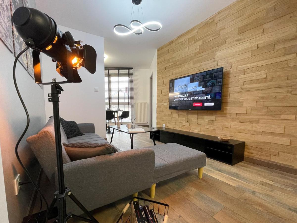 Easy Location - Parking - Free Wifi - Tourism And Business Apartamento Freyming-Merlebach Exterior foto